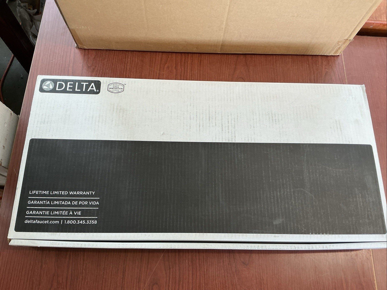 Delta 9913-RB-DST Essa Pull-Down Bar/Prep Faucet with Magnetic Docking Spray B16