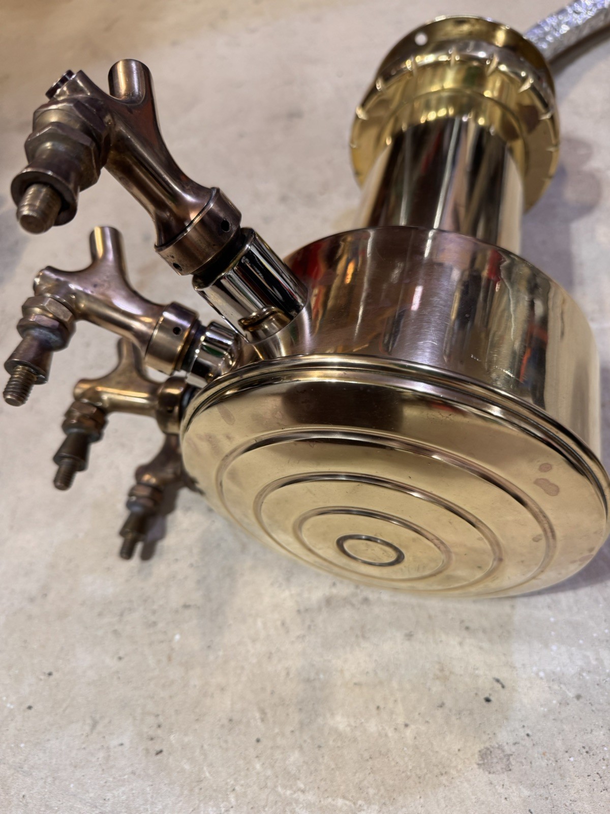 Micro Matic style / commercial glycol-cooled 4 tap beer tower (brand unconfirmed