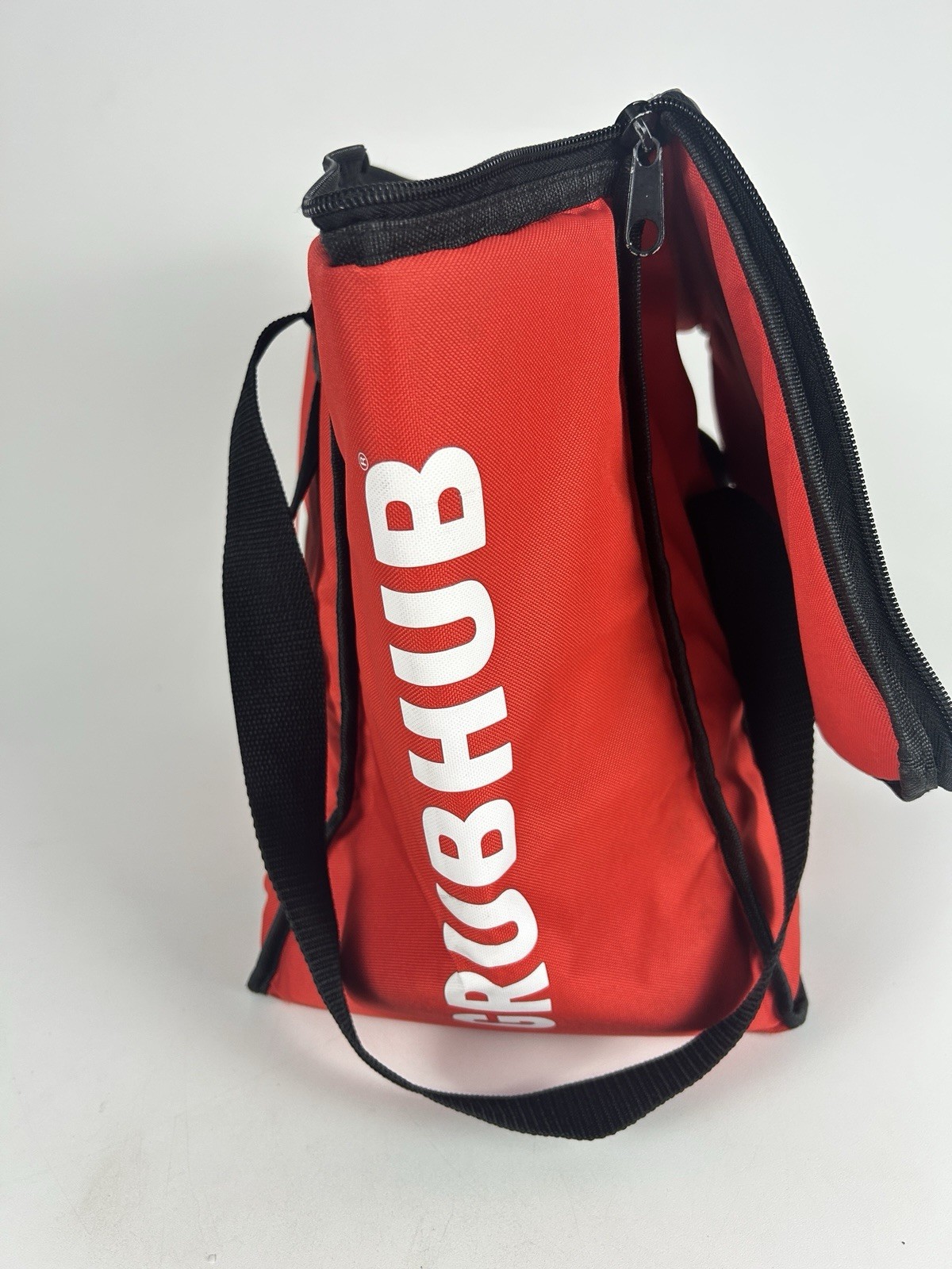 Grubhub 15x15x10 Red Thermal Insulated Hot Cold Food Delivery Tote Bag/Backpack