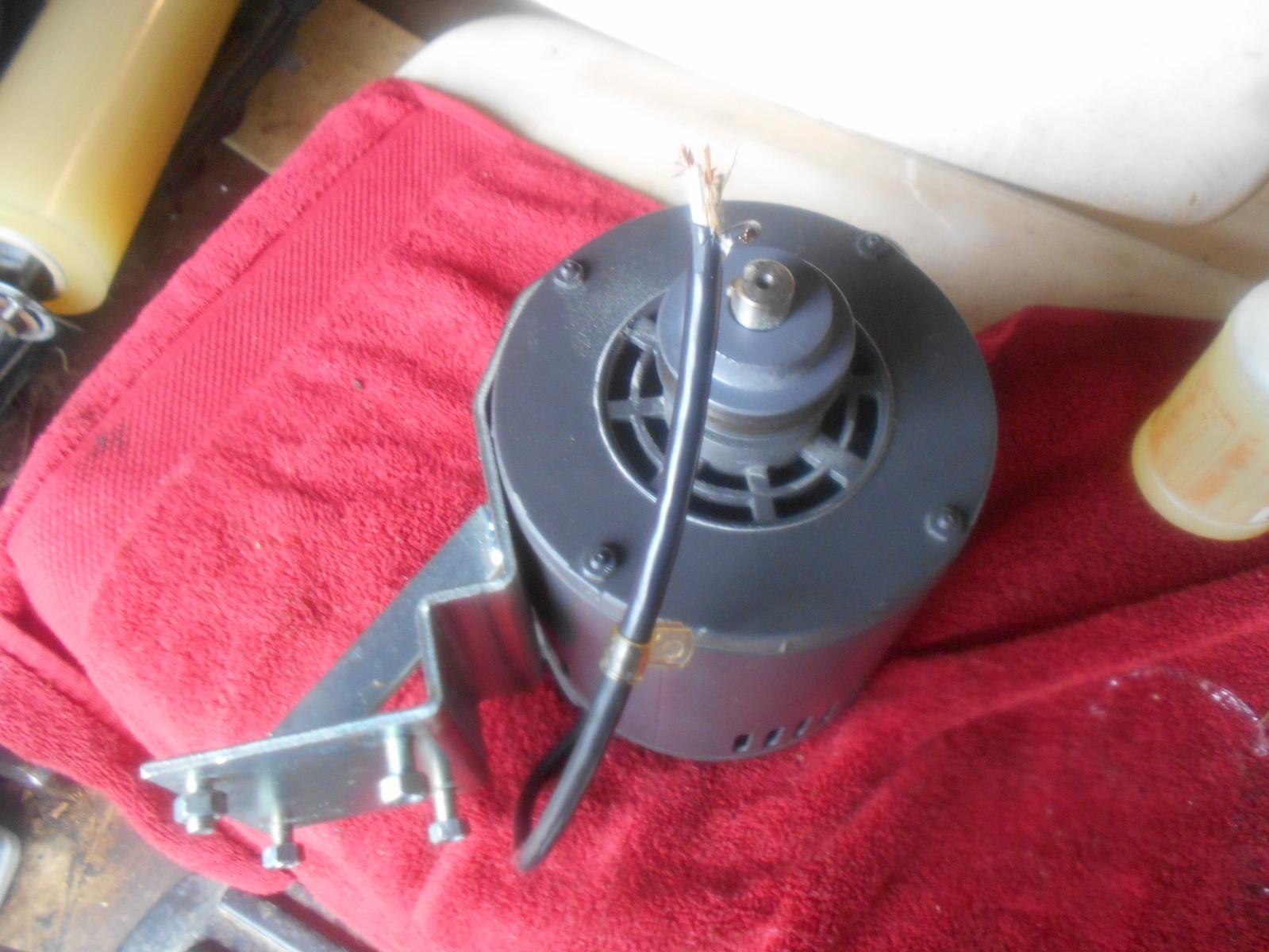 Berkel MB Bread Slicer Motor 115V 60hz PH1 Mod LR22132