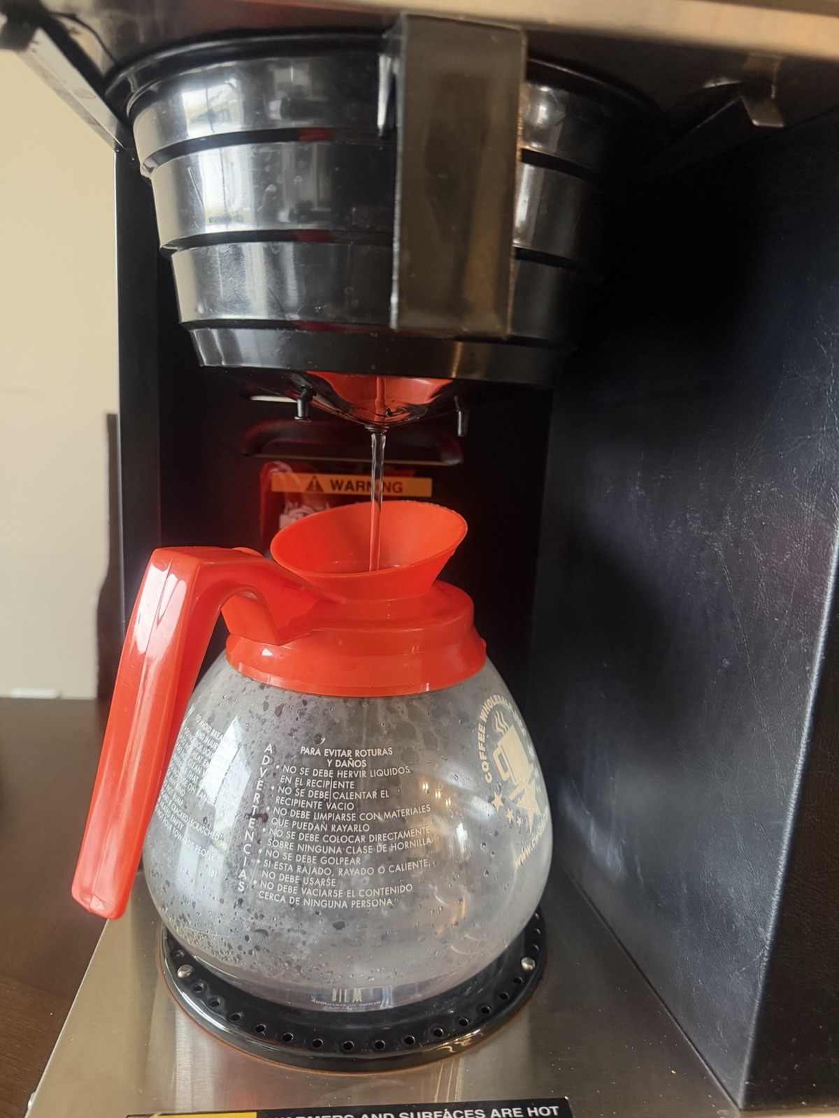BUNN VPS 0048854 – 12 Cup Pourover Commercial Coffee Maker – 3 Warming Stations.