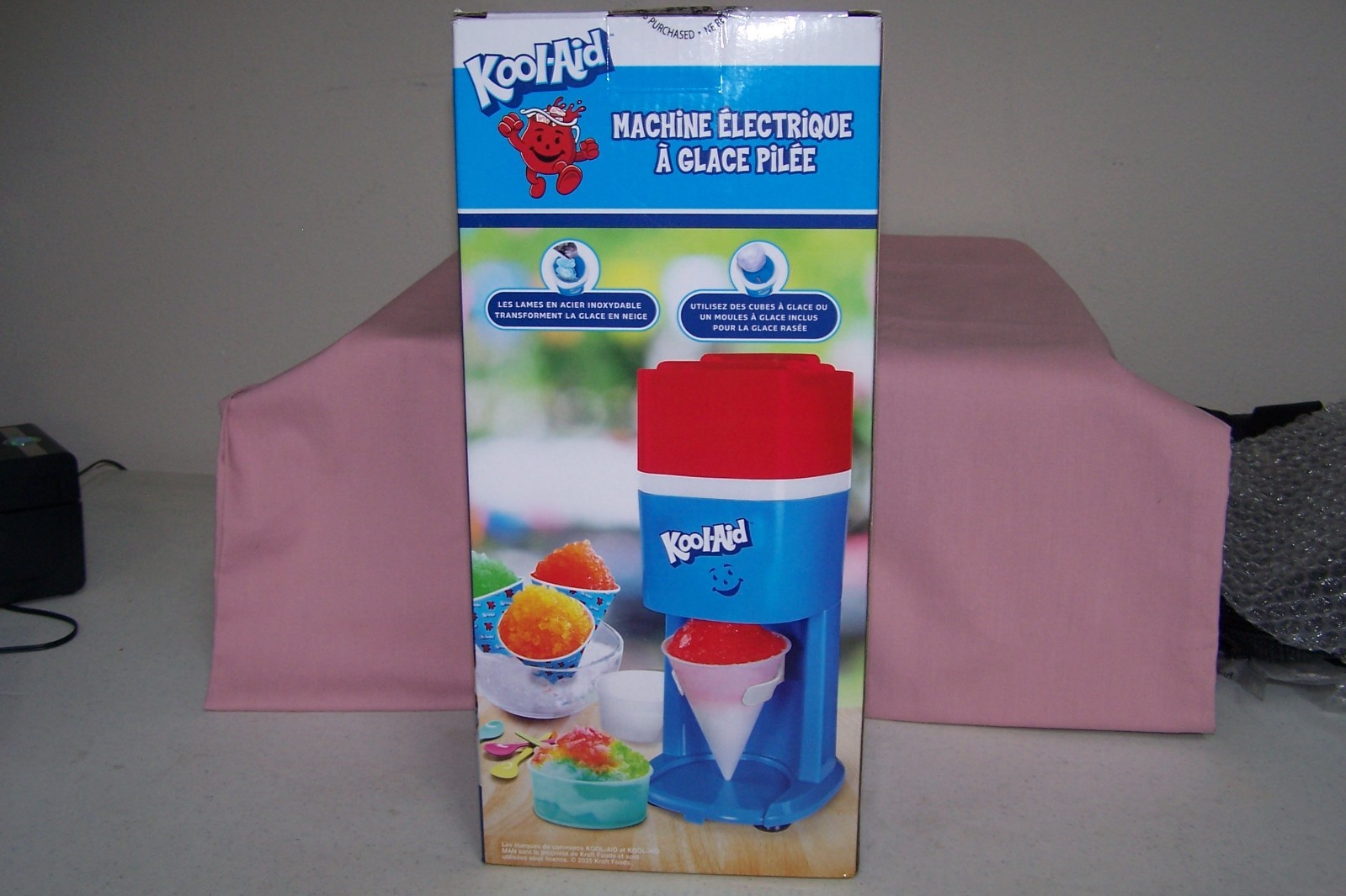 Kool- Aid Electric Ice Shaver 120 Volt NEW n Box Use Ice Cubes or Included Molds