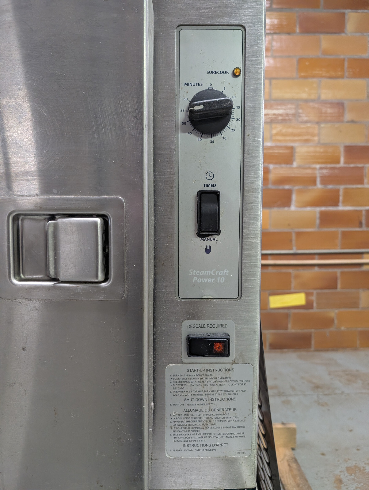 Cleveland 24CGA10 ~ 2 Compartments, 10 Pan Natural Gas Convection Steamer
