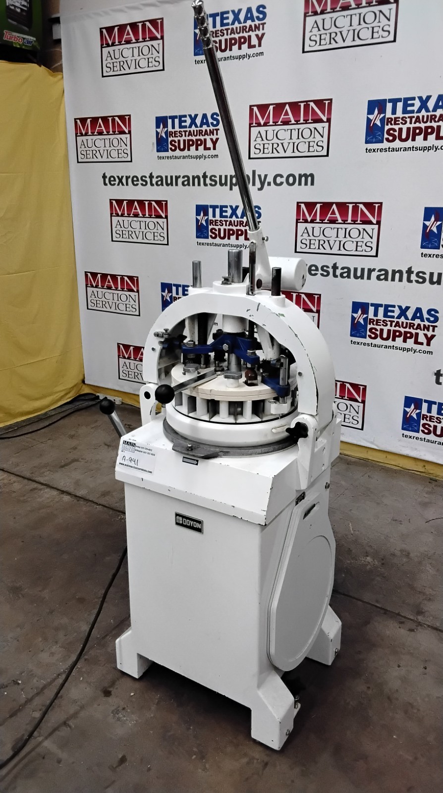 Doyon DSA336 Semi Automatic Bakery Dough Divider Rounder