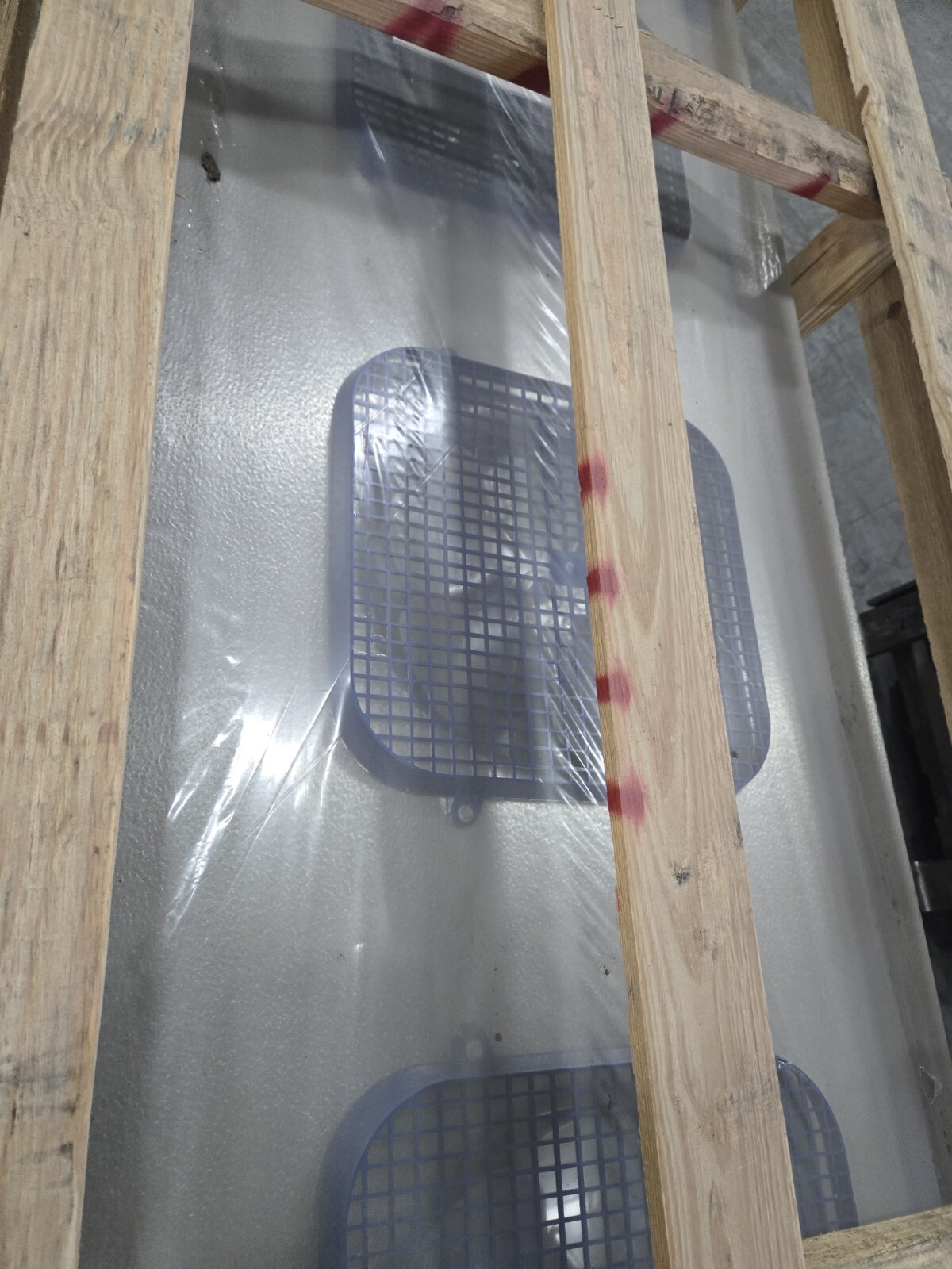 NEW Bohn BEC0120BS6EM Walk-In 12,000 BTU Freezer/Cooler Center Mount Evaporator