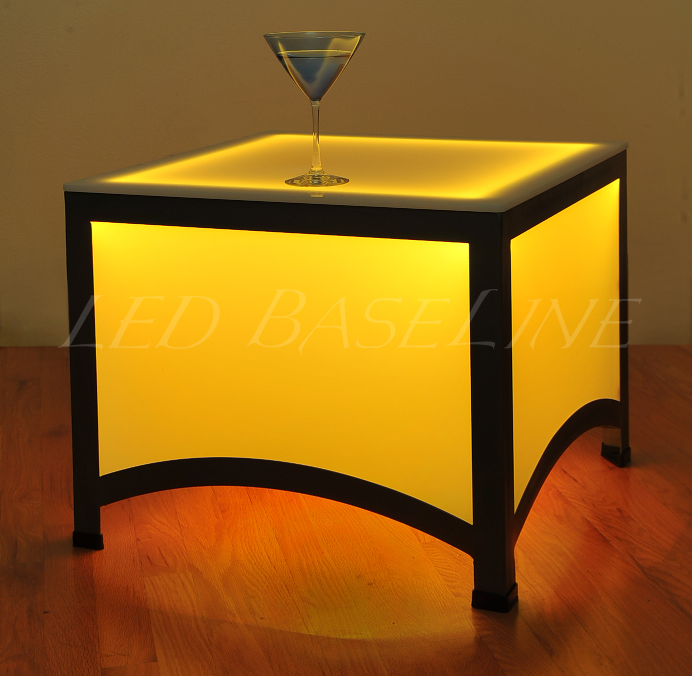 17.5″ LED END TABLE MODERN COLOR CHANGING