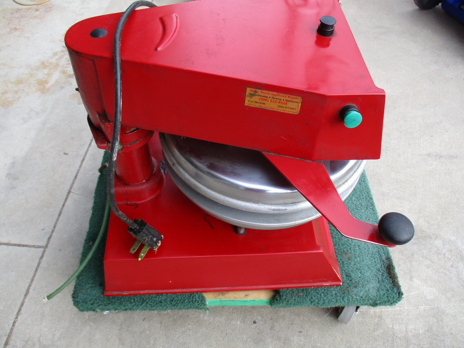 Commercial Restaurant Proluxe Doughpro DP2300 Dough Pizza Press 11 inches Heat