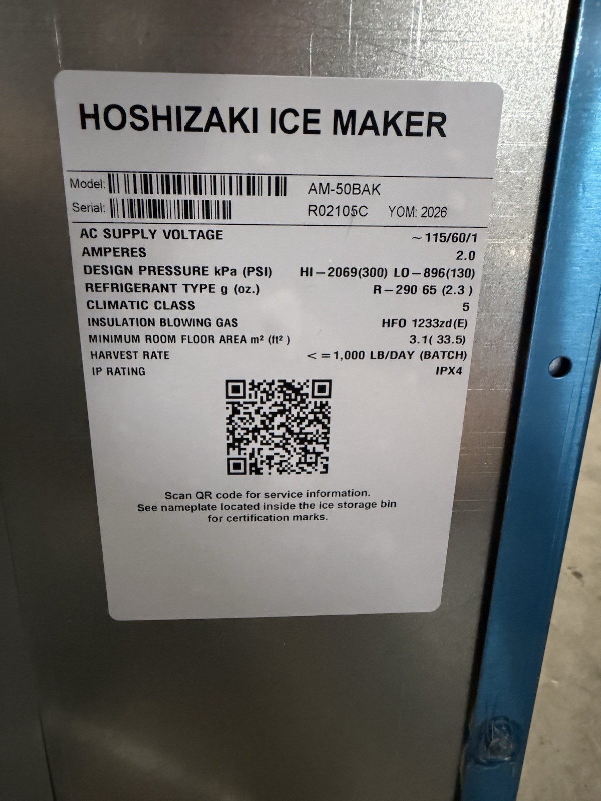 Hoshizaki AM-50BAK Undercounter Top Hat Ice Maker (Minor Cosmetic Dent In Rear)