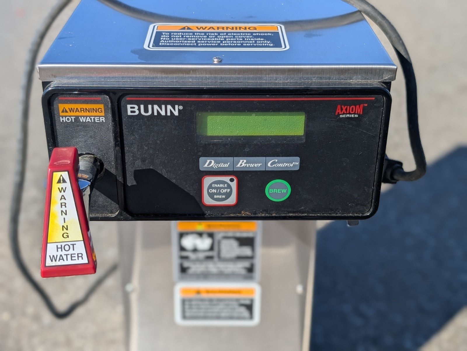 BUNN AXIOM DV APS Commercial Coffee Brewer 120V Digital Airpot Brewer 38700.1010