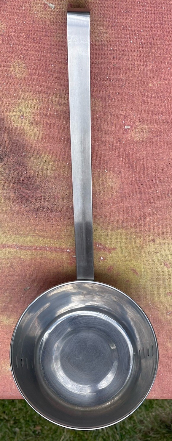 STAINLESS STEEL COMMERCIAL 24oz LADLE DIPPER