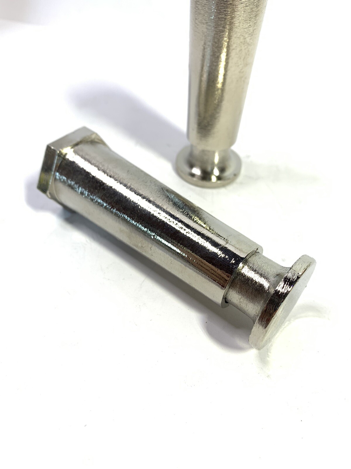 2-Adjustable Counter Appliance Legs Flanged Foot 1/4-20 Thread Stud CHG A60-1653