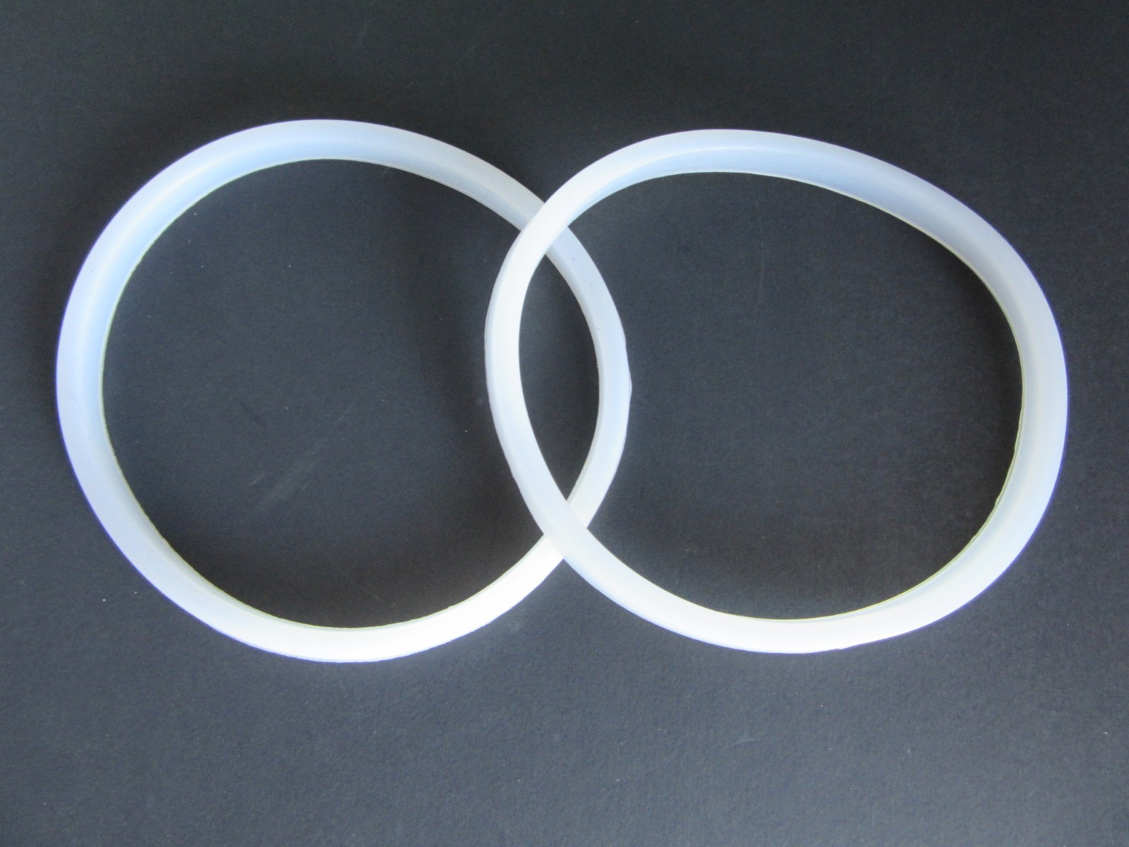 TWO PACK Rubber Gasket Seal for HAKKA Manual Sausage Stuffer 3,5,7, 11 lb liter