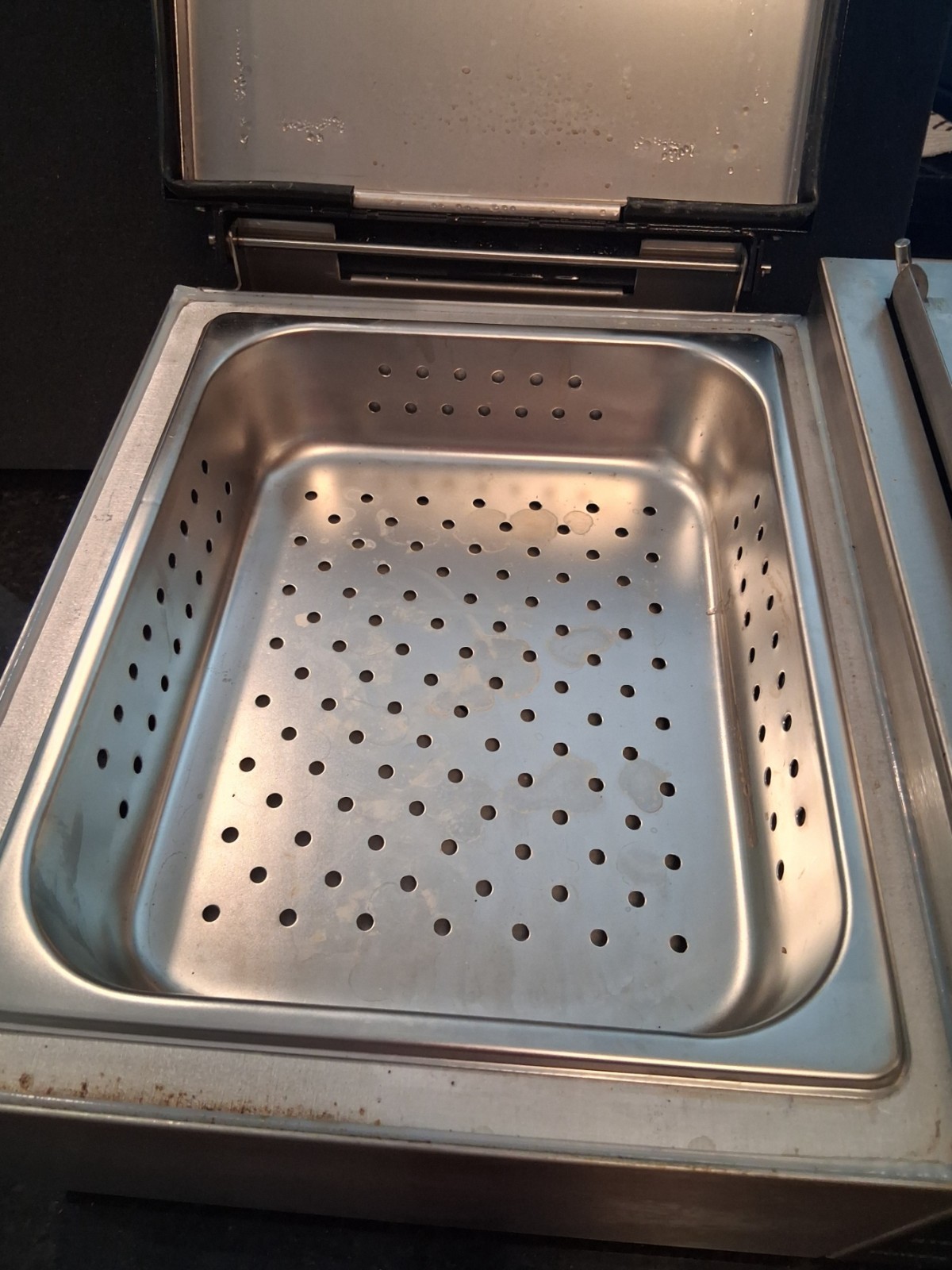 Patriot Fresh Shot Commercial Countertop Steamer Half-Pan Size 1800W FMCTS-1800W