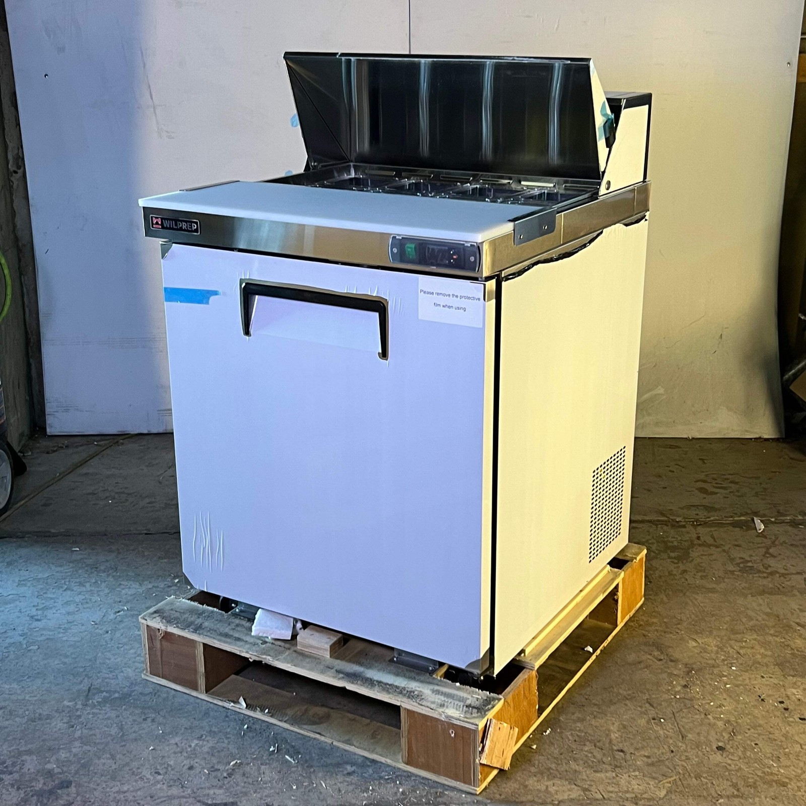 WILPREP 29″ Single Door Commercial Salad Prep Table Refrigerator TSSU-29T
