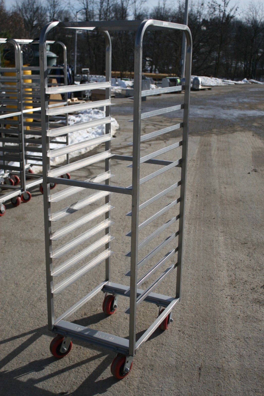 FME Stainless Steel 11 Sheet Pan Bakery Racks 26″ L X 20″ W X 70″ H