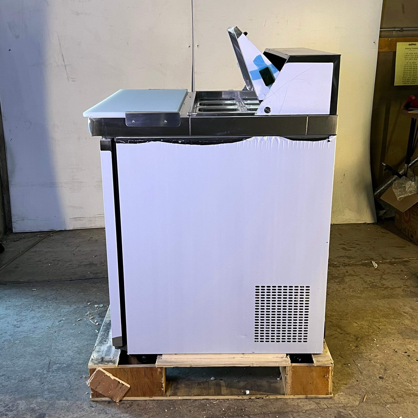 WILPREP 29″ Single Door Commercial Salad Prep Table Refrigerator TSSU-29T