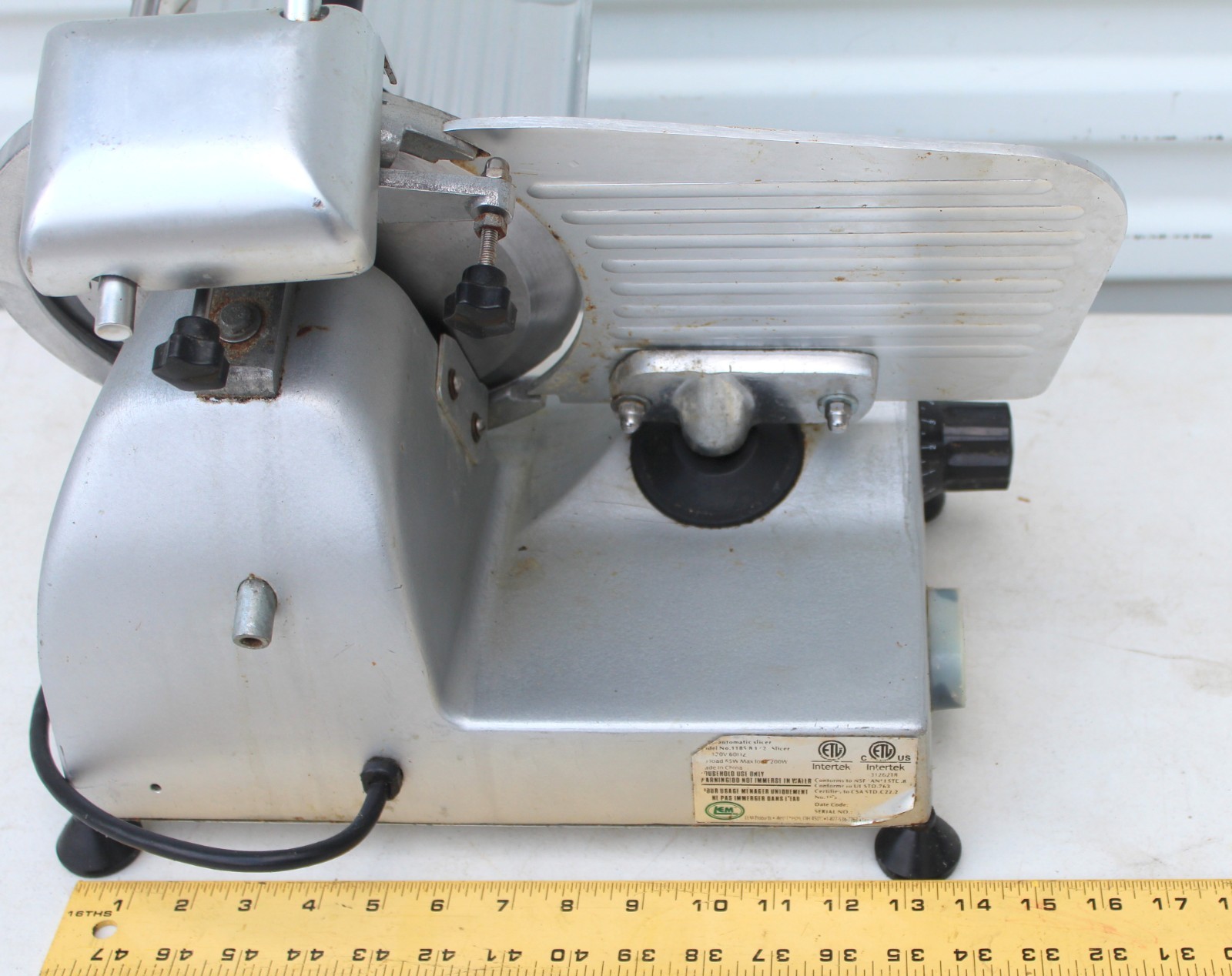 LEM 8.5″ Commercial Electric Meat Slicer- Semi Automatic- Deli- Model 1185
