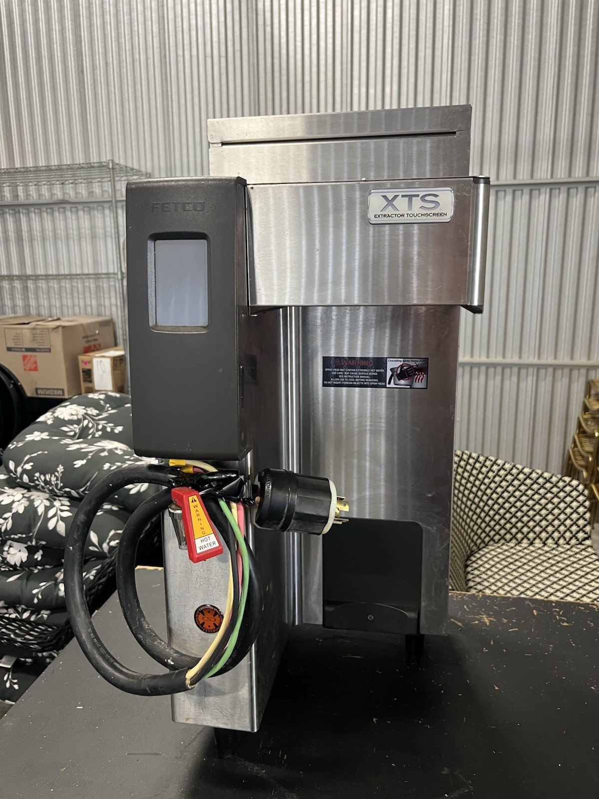 Fetco coffee brewer CBS-2131-XTS