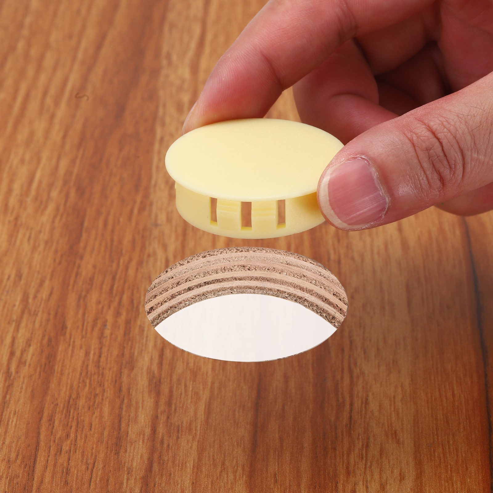 32Pcs 16mm Yellow Nylon Plastic Round Locking Hole Plugs Insert End Caps