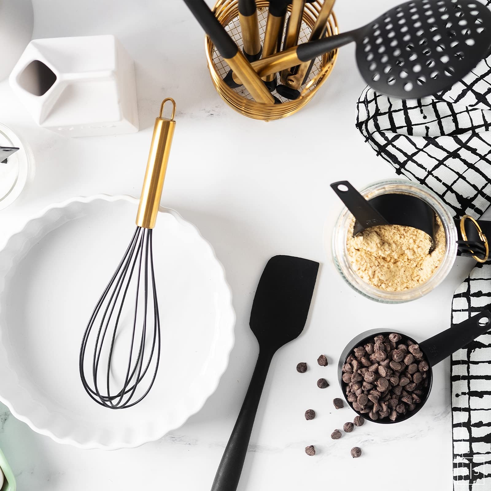 Black and Gold Kitchen Utensil Set – 10 Piece Cooking Tools