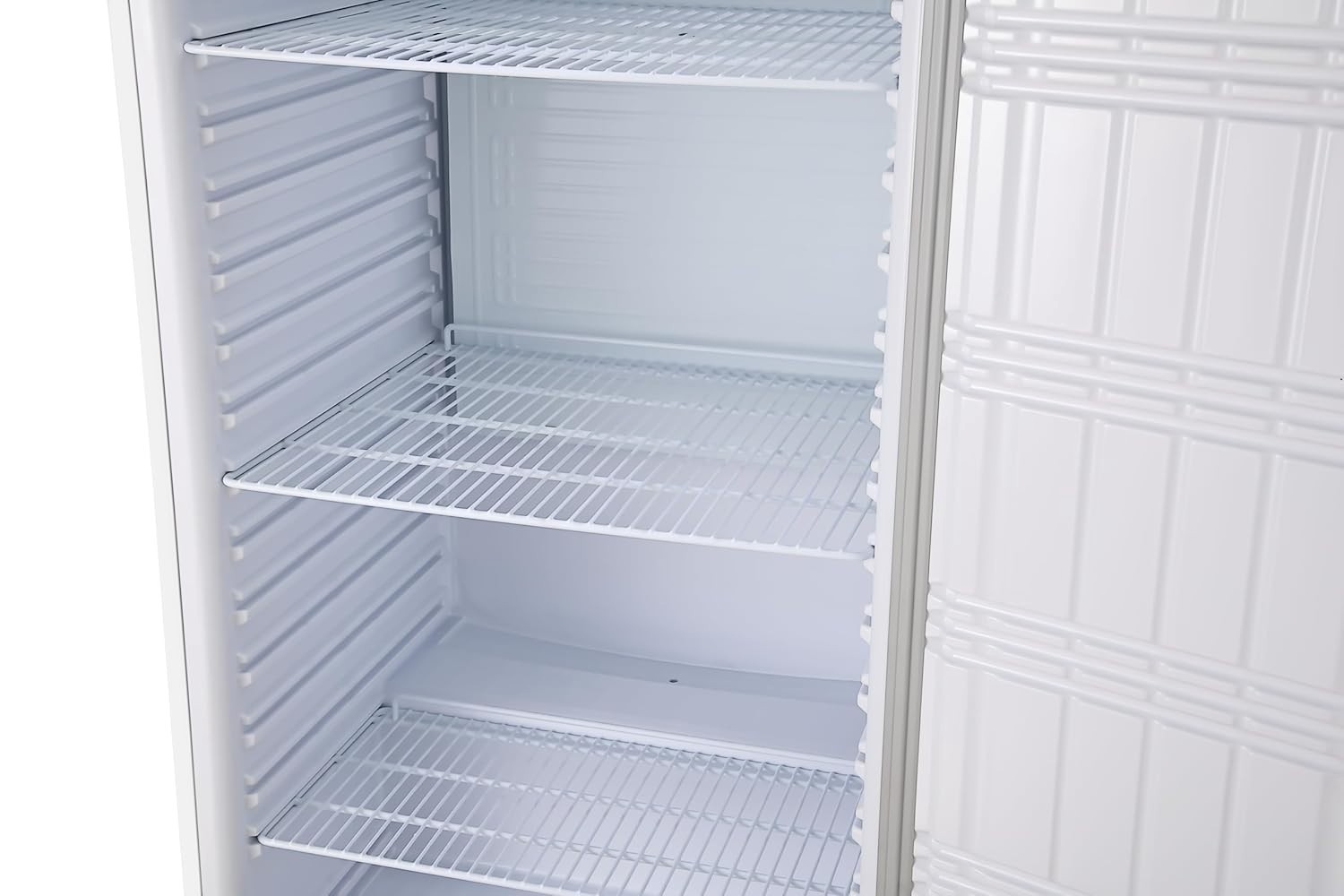 Professional Grade 20 Cu. Ft. White Refrigerator with Manual Defrost & 4 Shelves