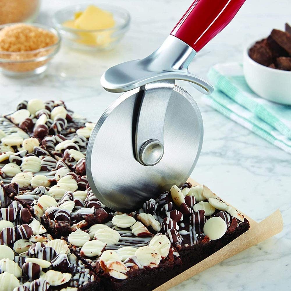 KitchenAid Classic Pizza Wheel with Sharp Blade For Cutting 9-Inch, Red