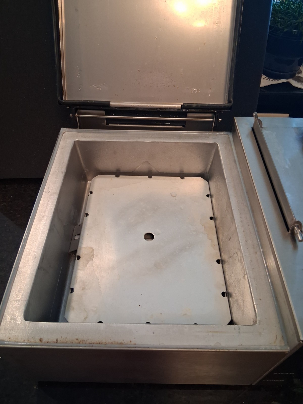 Patriot Fresh Shot Commercial Countertop Steamer Half-Pan Size 1800W FMCTS-1800W