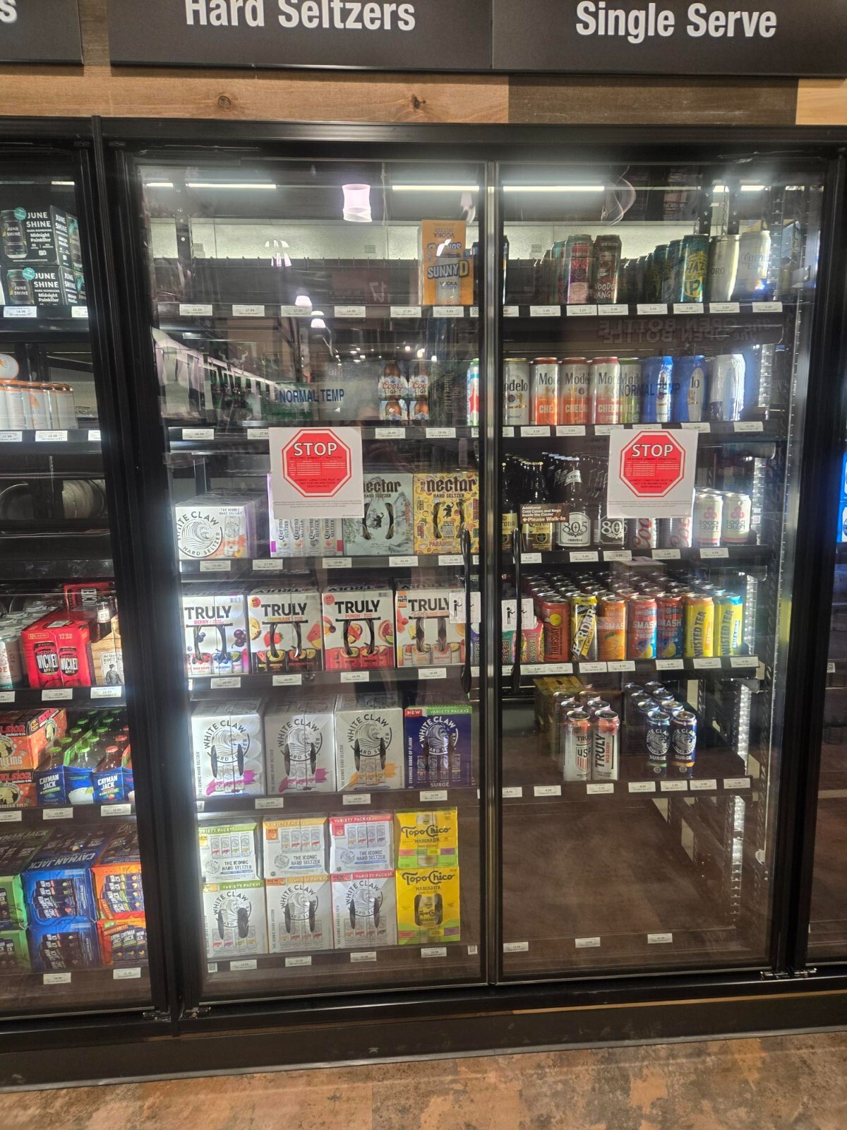 Anthony Vista C Doors/Frames -10 Door Display System (New)