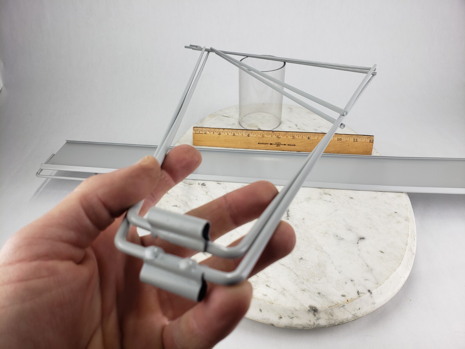 20181024 Franke Double Bowl Display Wire Rack Foodservice System Peg Board Store