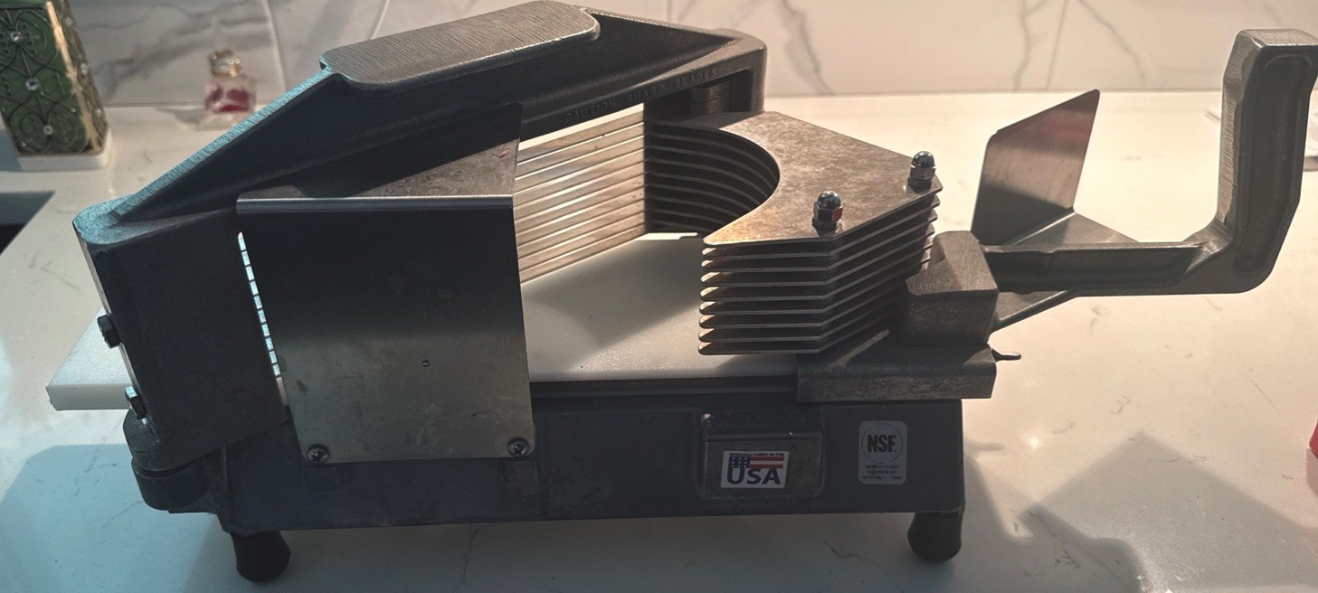3/16″ Tomato Cutter Nemco 55600-2 Counter Top Manual Push Pull Slicer #5092