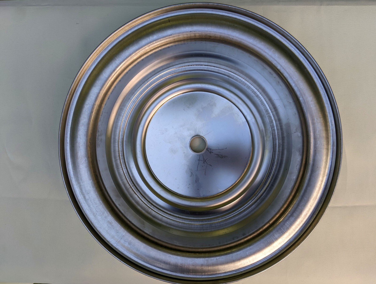 Lot of 25 NSF Commercial Stainless Steel 12″ Plate Covers for Hotel Room Service