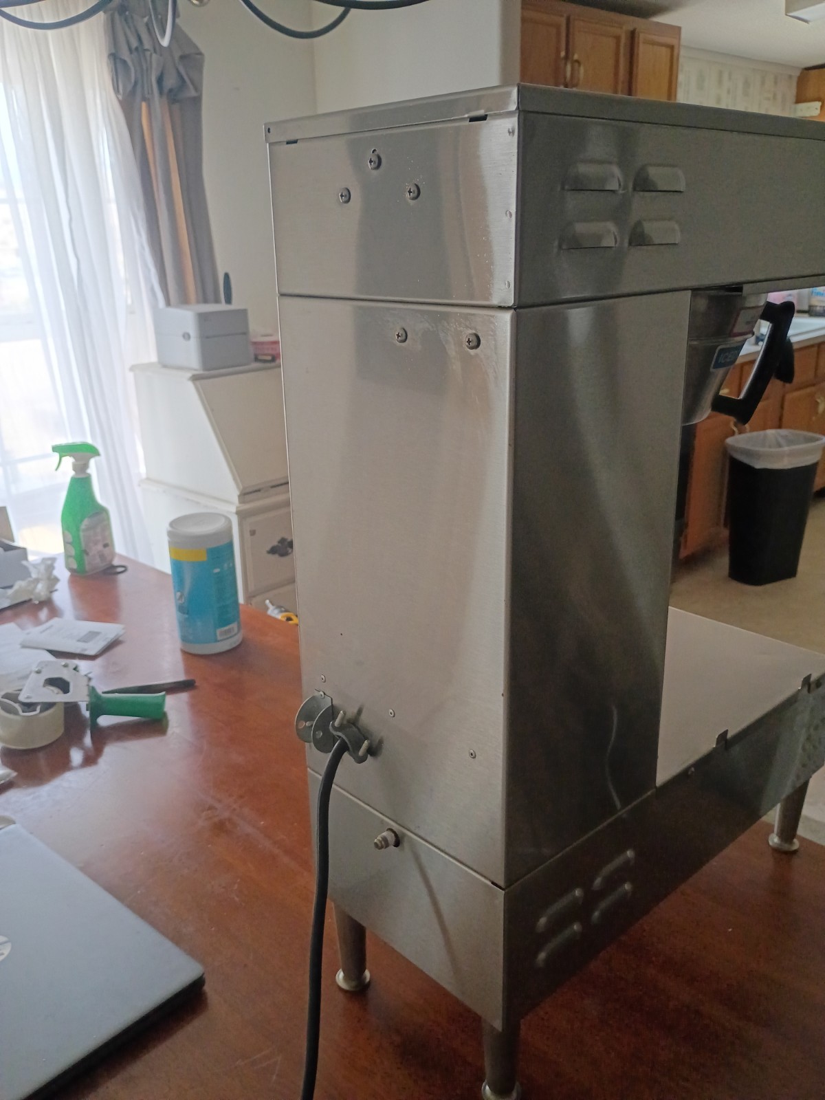 Used Curtis PTT3 Single Tea Brewer w/ Digital Programming – 120v