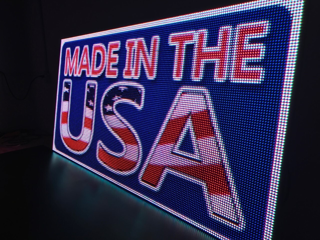 LED Sign Outdoor Board Full Color Programmable 57 in x 38 in – Made in USA