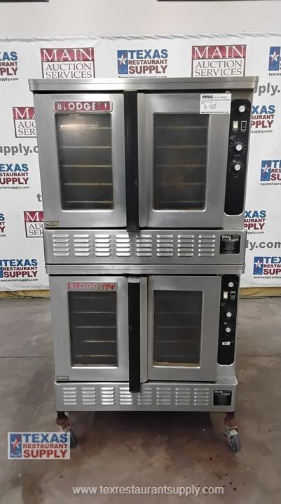 Blodgett DFG-200-L-S Full Size Double Stack Convection Oven