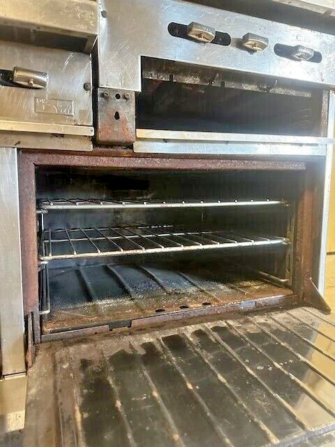 STAINLESS STEEL NATURAL GAS 6 BURNER 1 GRIDDLE/GRILL DOUBLE OVEN COMBO