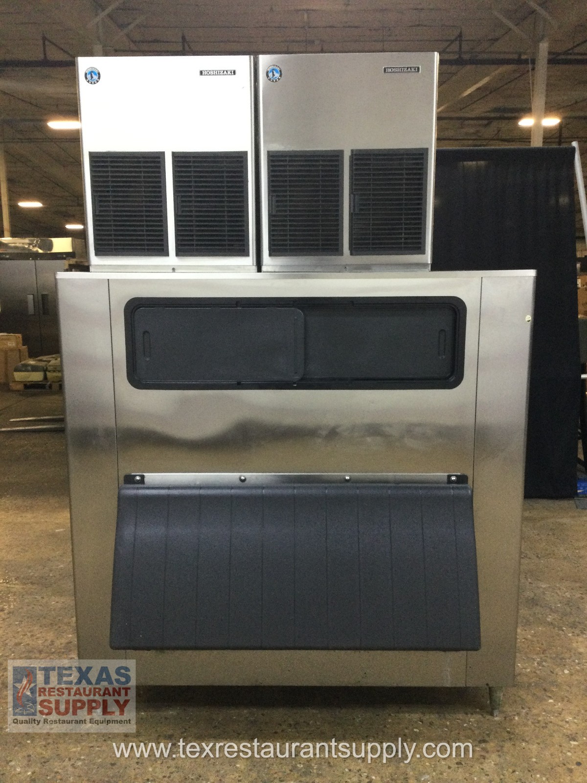 Hoshizaki F-801MAJ 1600 Lbs Air Cooled Ice Maker Large bin Flake Ice Style