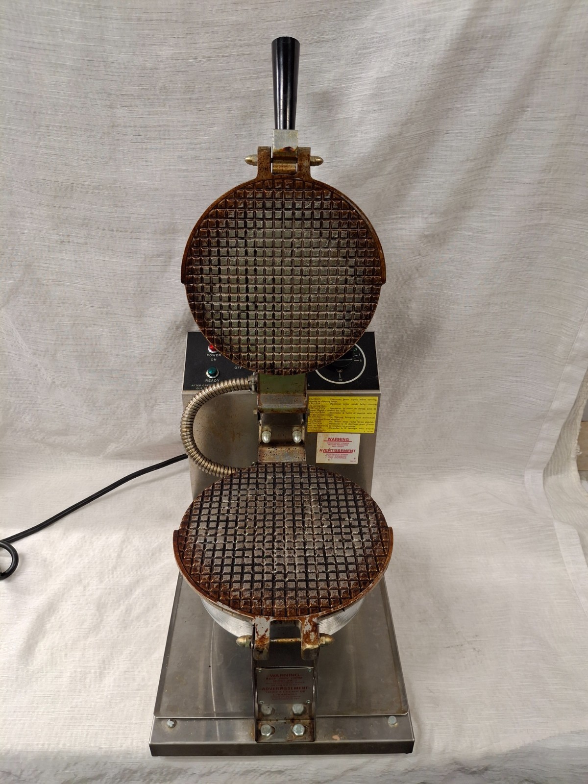 Gold Medal Funfood Equipment Countertop Baker Waffle Crepe Unit Model #5021