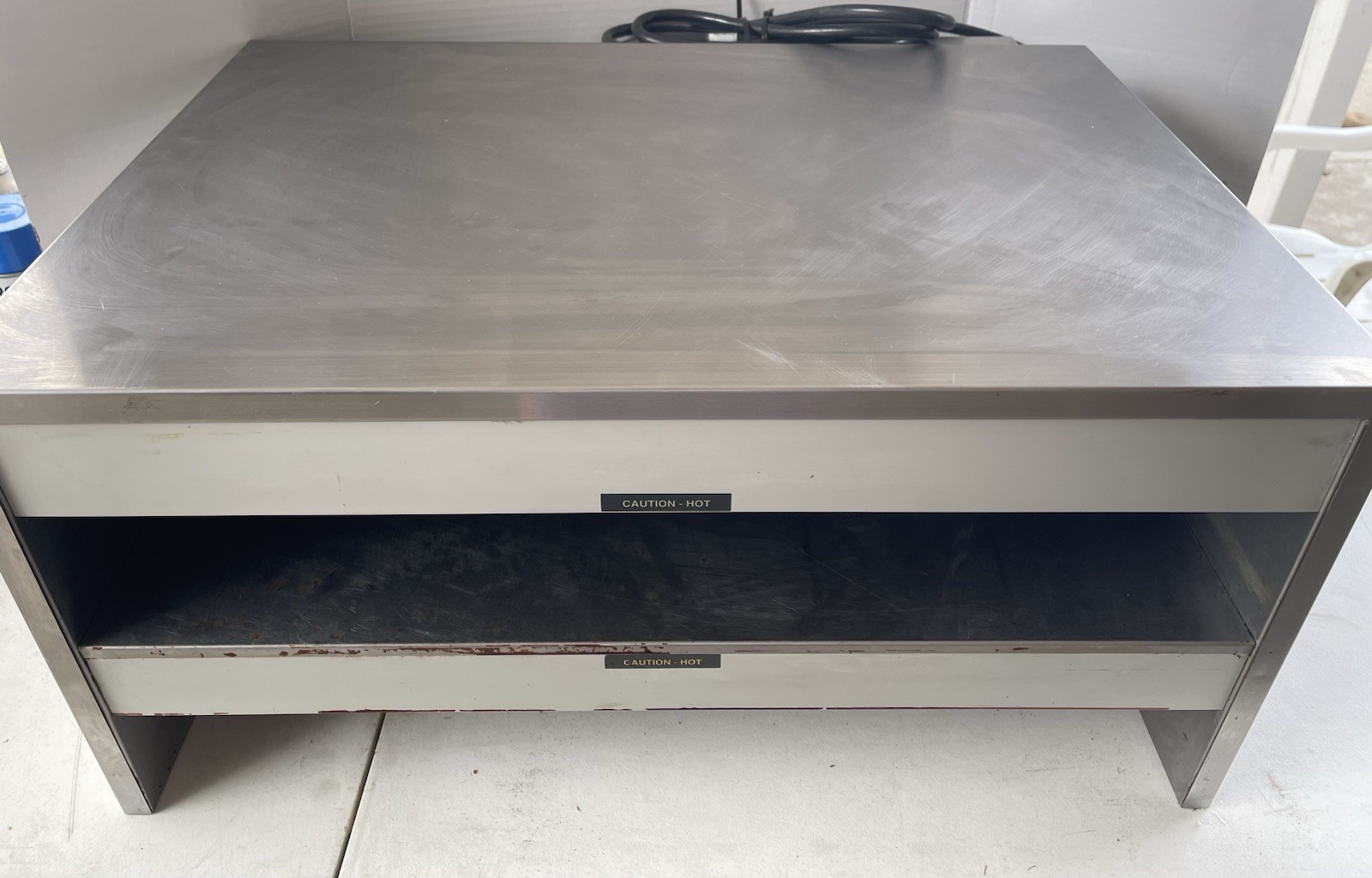 28-3/4″ Pass Through Food Warmer Hatco Heated Top & Bottom Shelf Heat Lamp #4714
