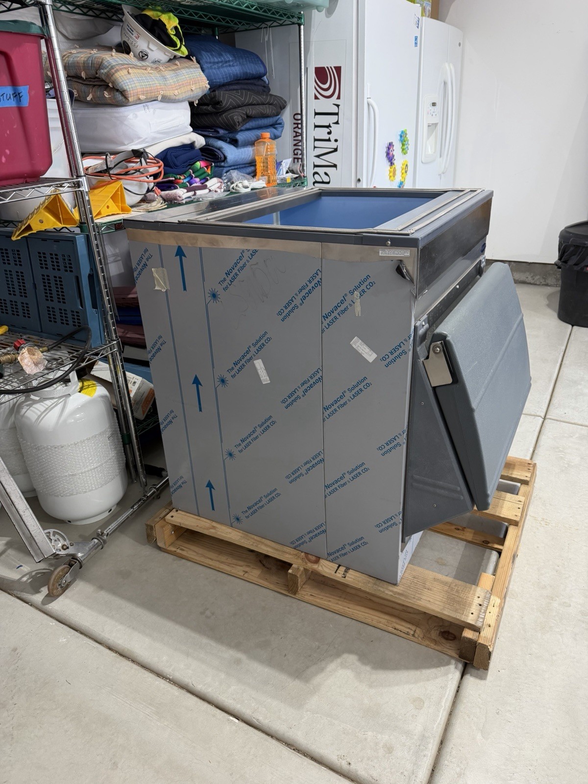 Follett Commercial Stainless Steel Ice Storage Bin with Lift-Up Access Door