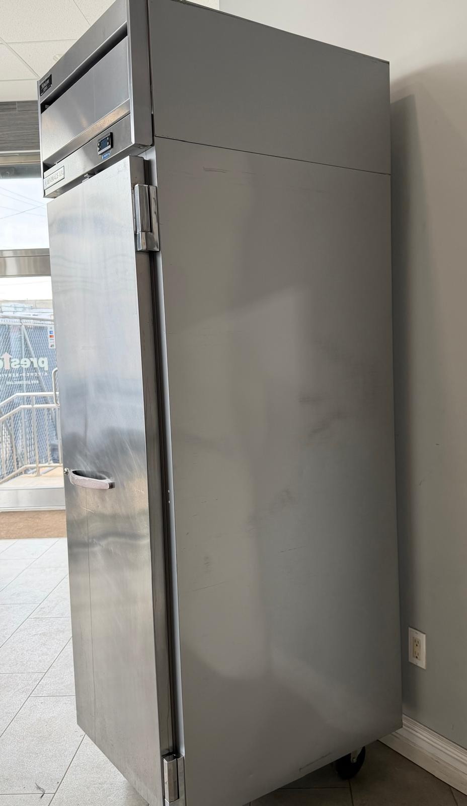 LIMTED TIME ONLY SALE Reach-In Refrigerator – Beverage Air HF1HC-1S