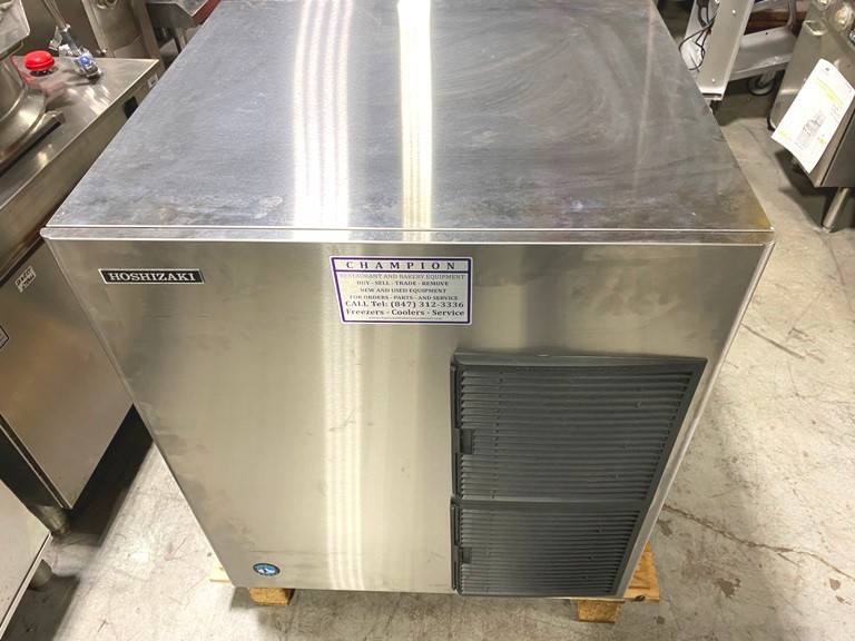 Ice Maker / Hoshizaki F-1501MRJZ-C Air-cooled Cubelet-style with 1353 Lb/Day