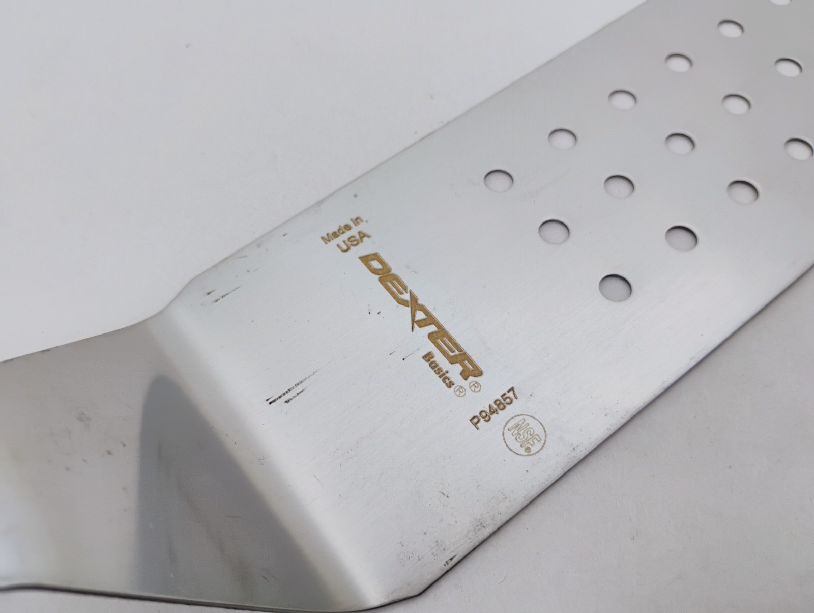 Dexter USA White Handle Turners Spatula 8″X3″ Perforated Stainless Factory2nd
