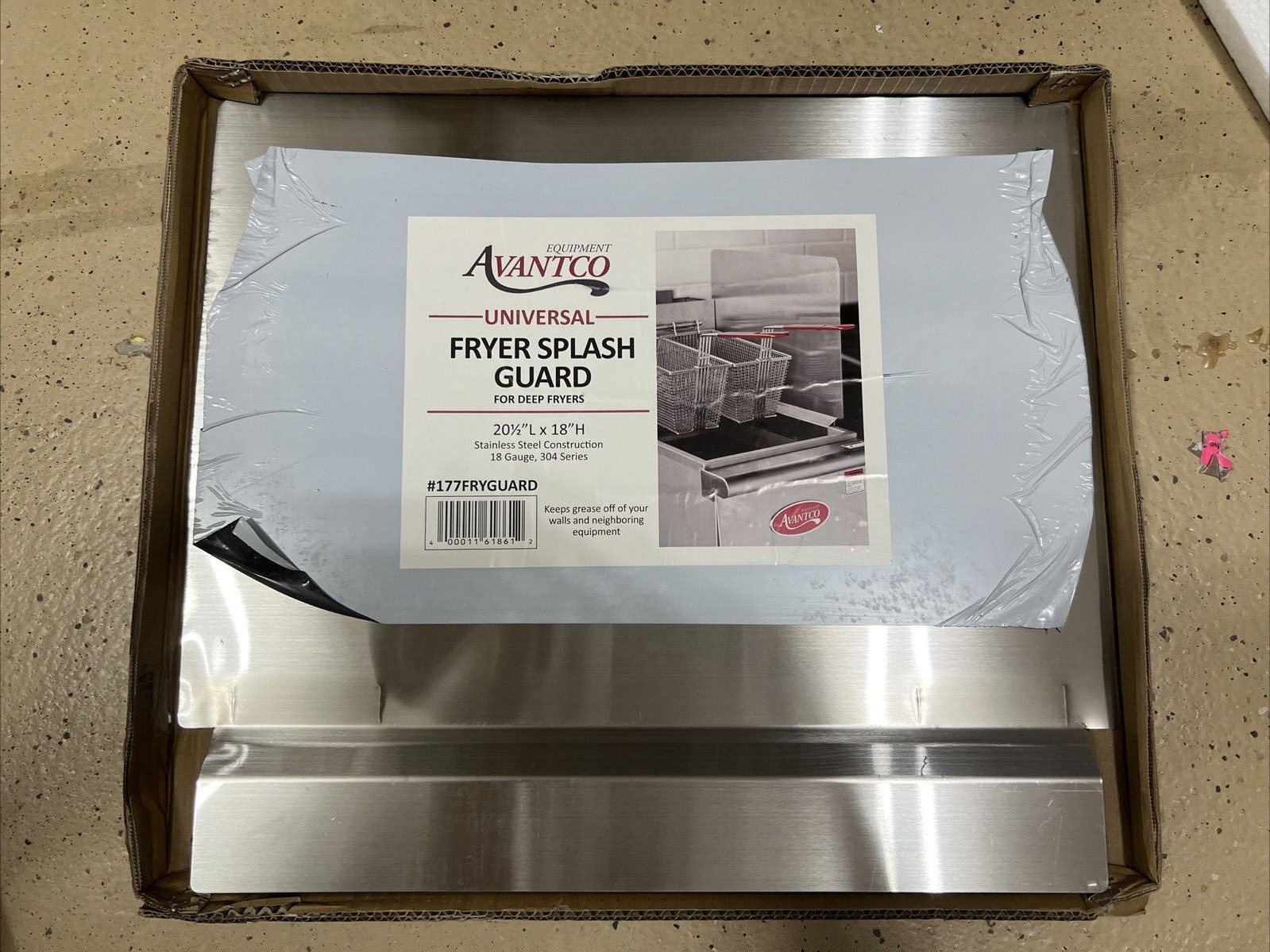 Avantco 177FRYGUARD 18 Gauge Stainless Splash Guard