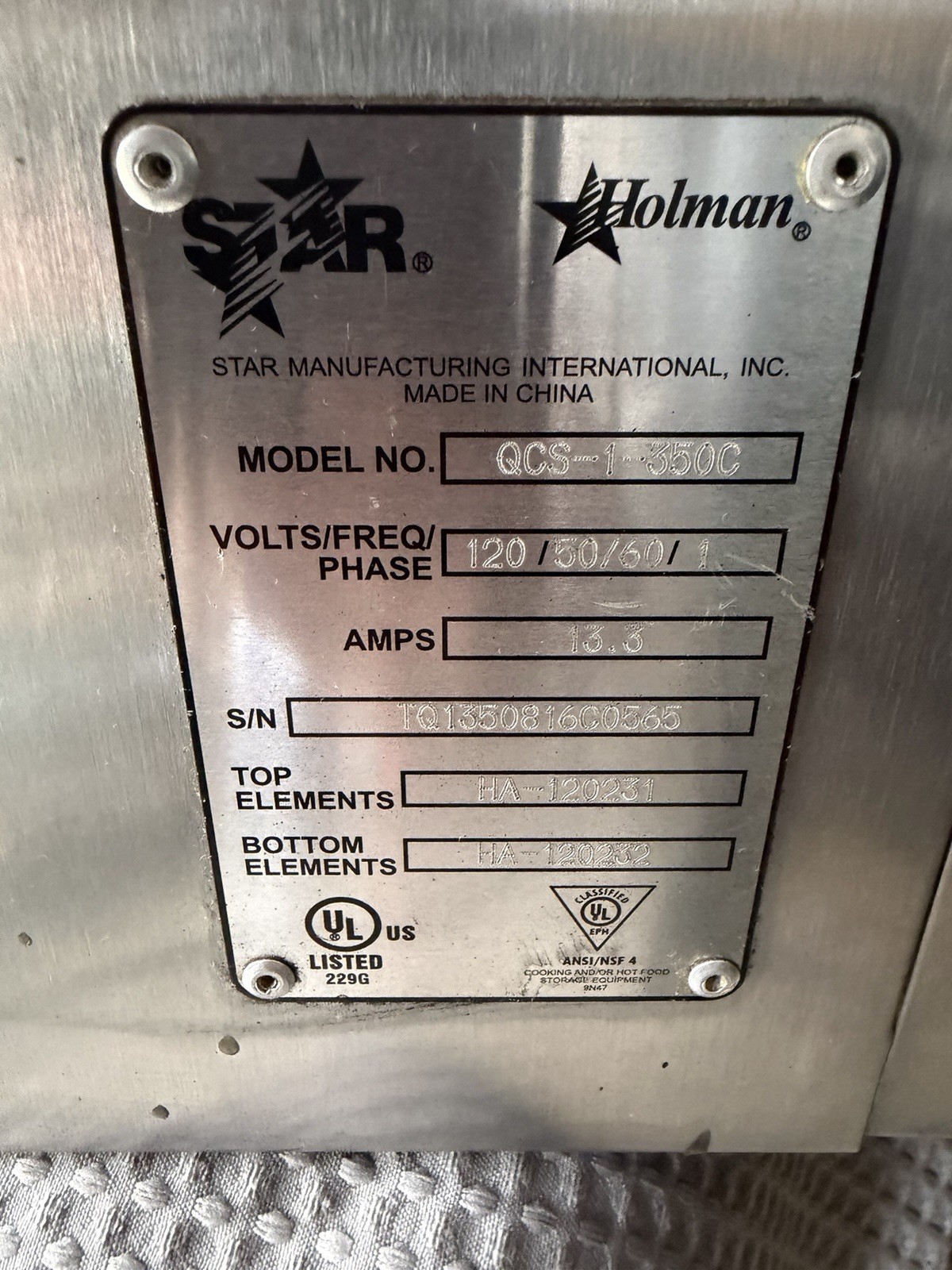 Star Holman QCS-1-350C Conveyor Countertop Toaster 350 Slices/Hr 120V