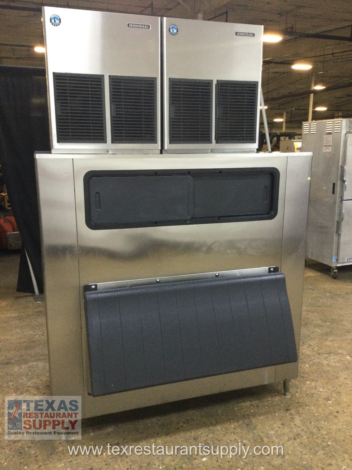 Hoshizaki F-801MAJ 1600 Lbs Air Cooled Ice Maker Large bin Flake Ice Style