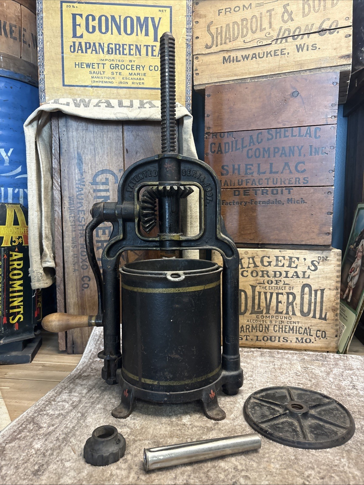 Antique Cast Iron National 4 Quart Fruit Press Sausage Stuffer Philadelphia 1897