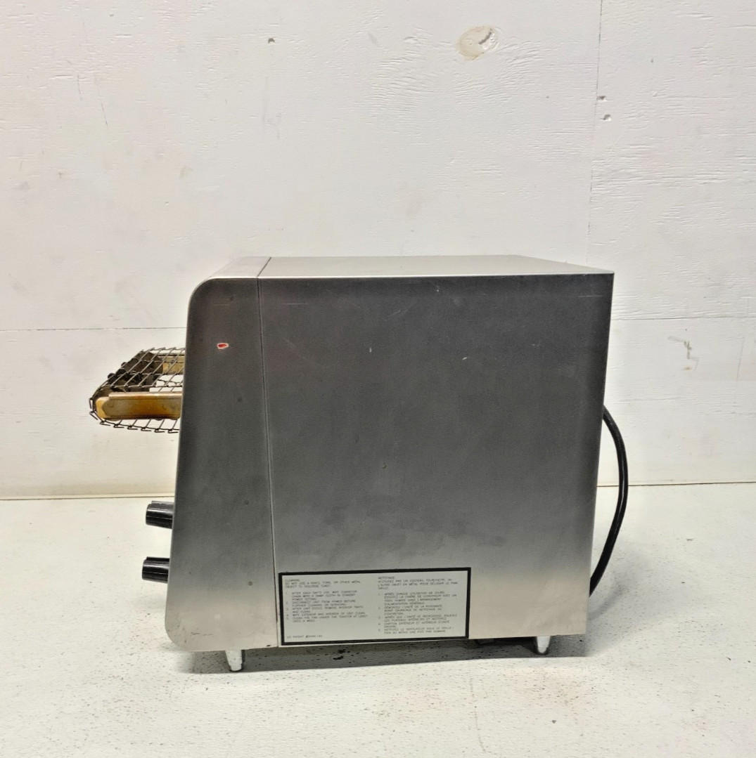 Star Holman QCS-1-350 Horizontal Commercial Conveyor Toaster 350 Slices / Hour