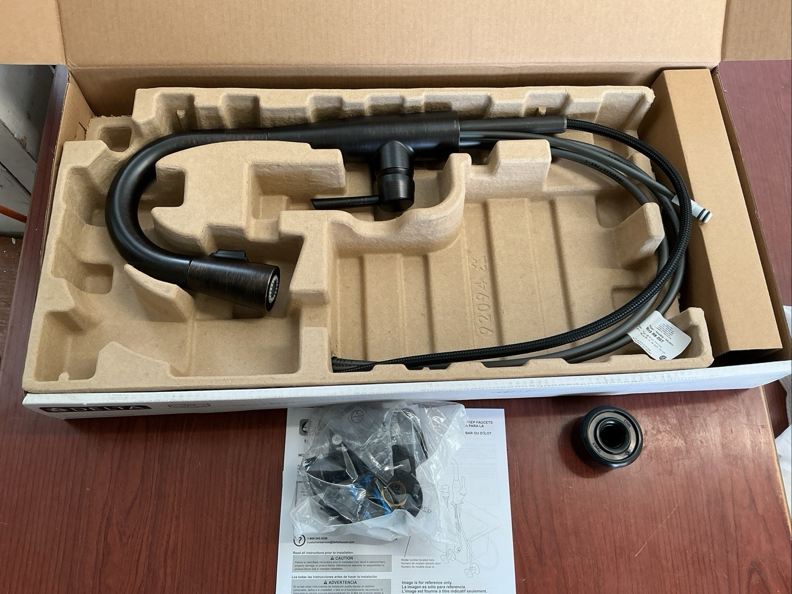 Delta 9913-RB-DST Essa Pull-Down Bar/Prep Faucet with Magnetic Docking Spray B16