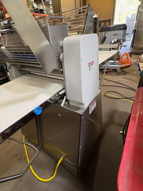 Rondo SFS6117 Automatic Reversible Dough Sheeter