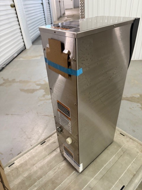 Bunnomatic H5X 5 Gallon (18.9L) 120 V SST Hot Water Dispenser
